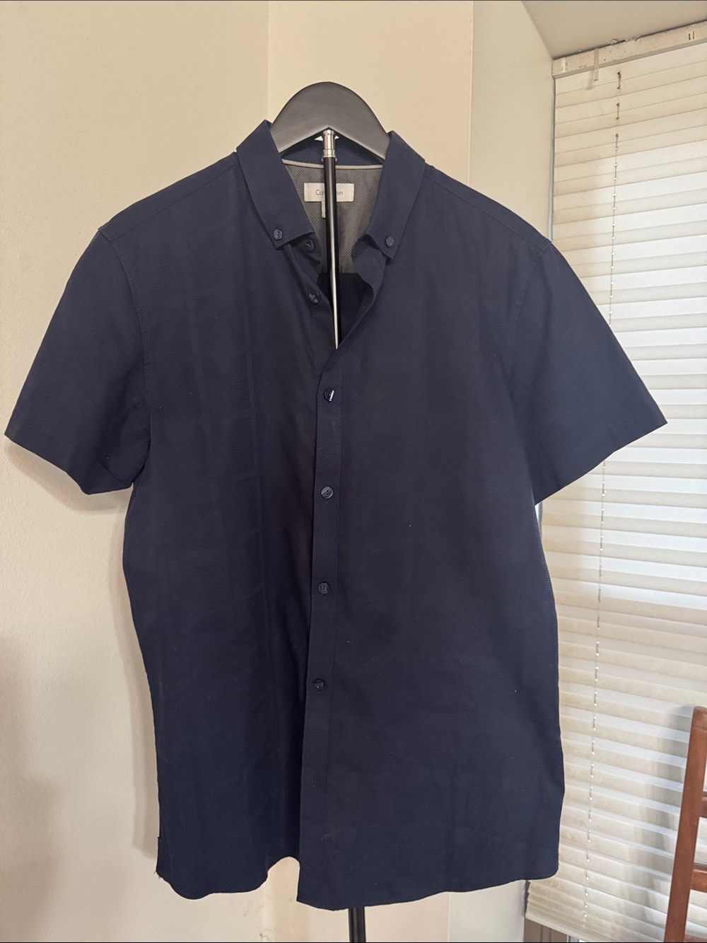 Calvin Klein slim fit Navy Short-Sleeve Button-Down Casual Shirt